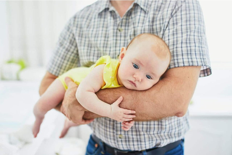 Baby verslikt zich: wat te doen?