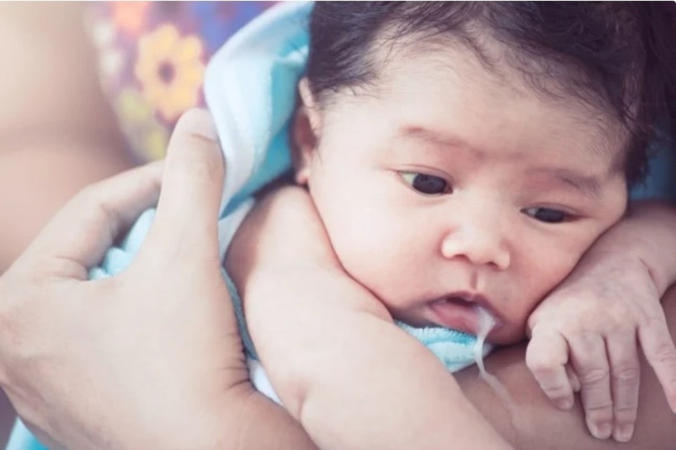 Reflux baby: wat is het en wat kun je eraan doen?